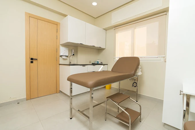 Dr. Ouakrim Redouane